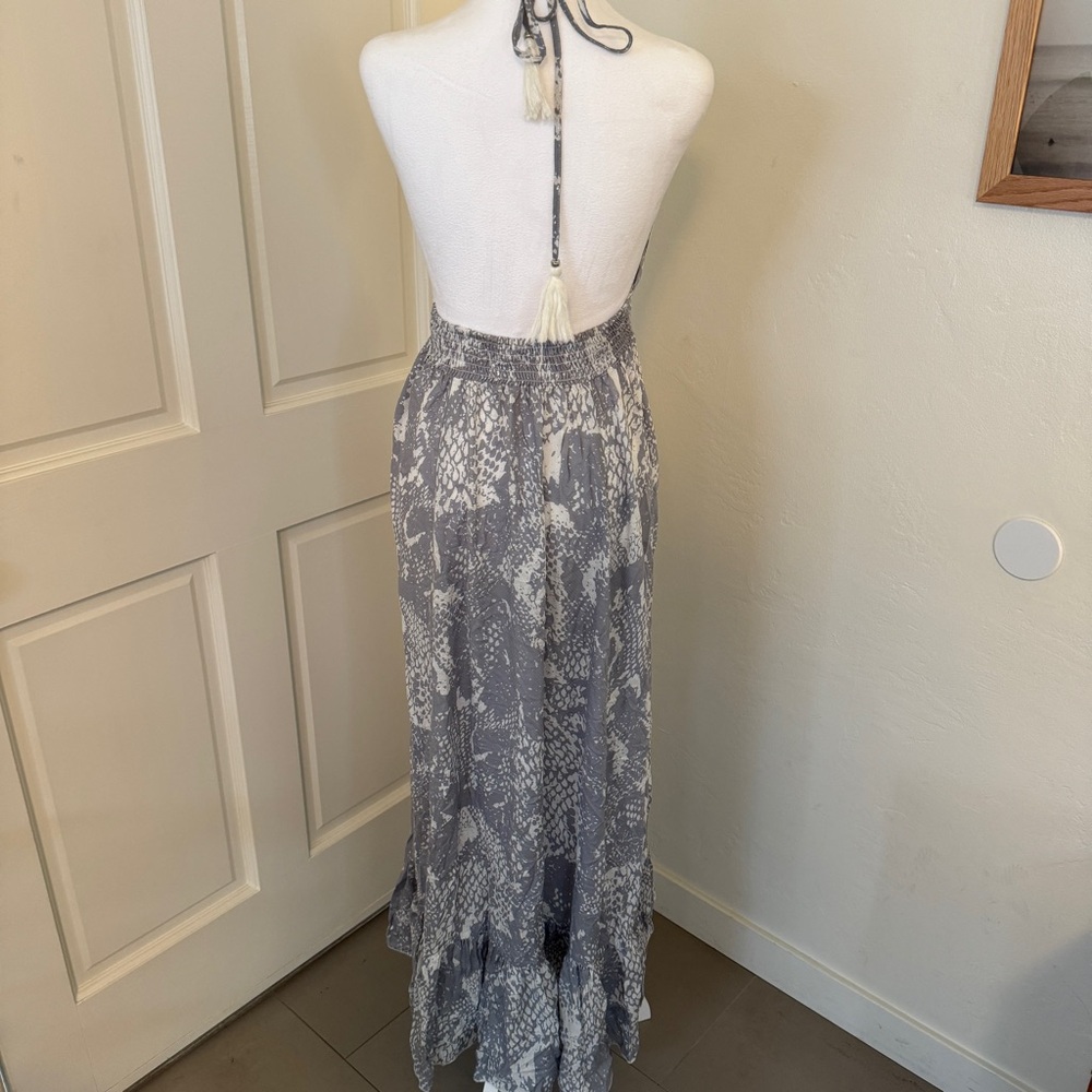 Halter tie maxi dress - Picture 4 of 8
